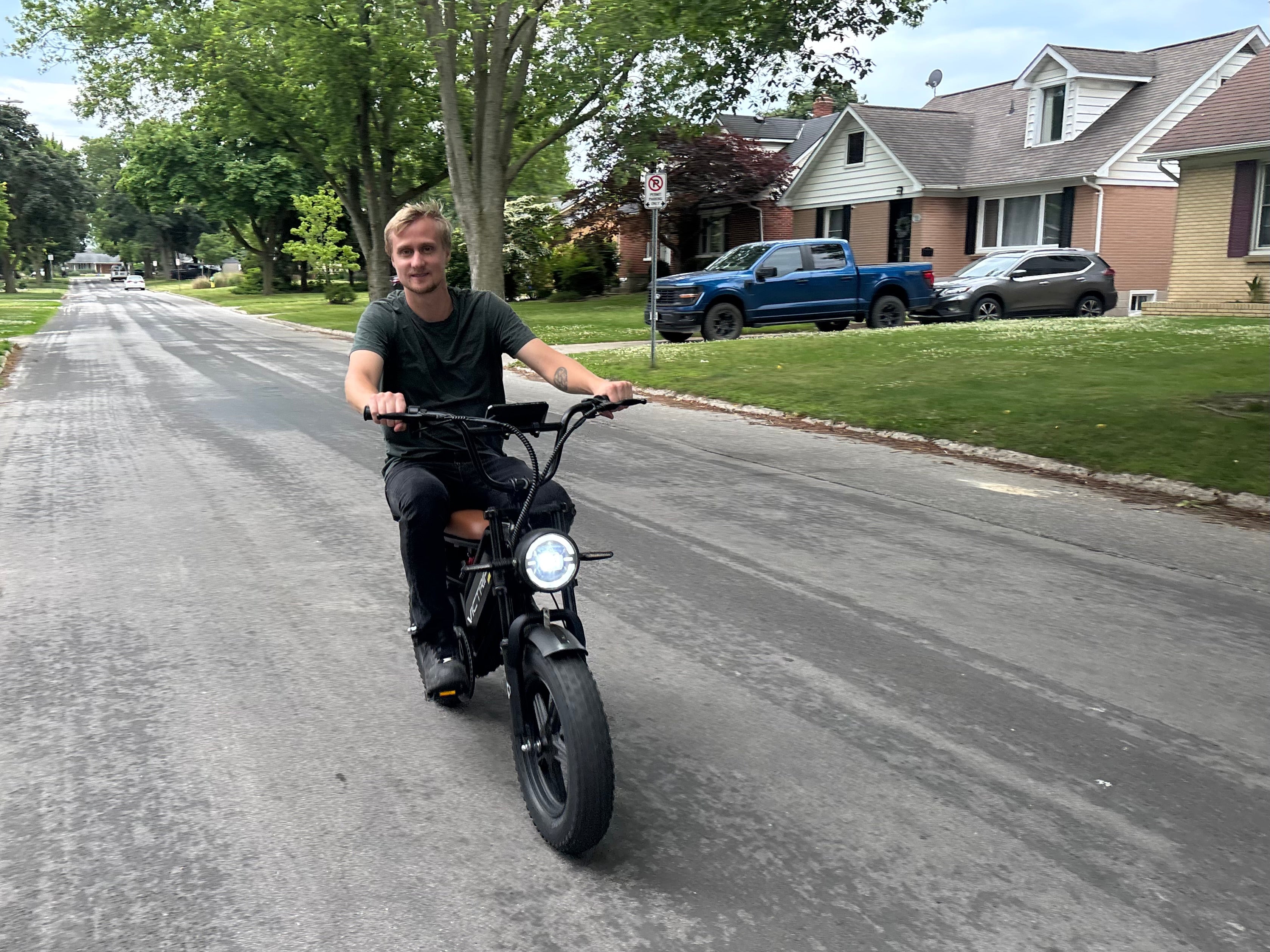 Fat Tire Electric Bike 750W | VICTRIP